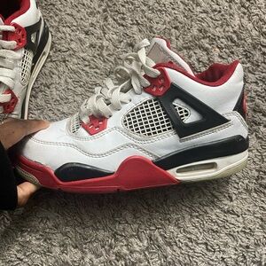 jordan 4’s